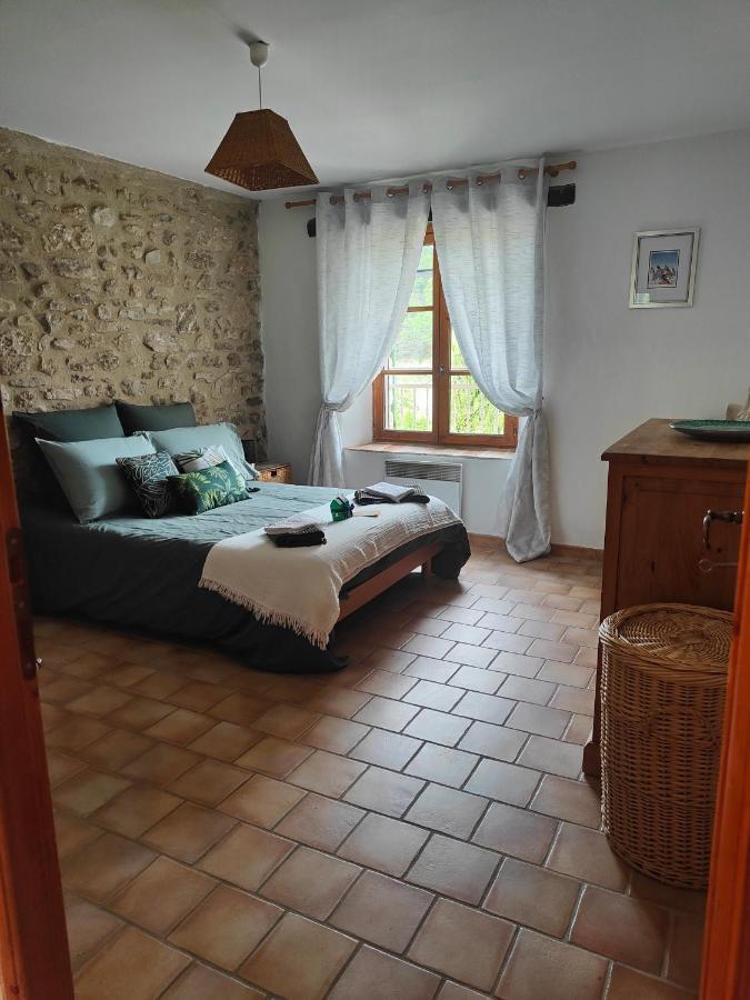 Domaine Bellavigne Gites Et Spa Forcalquier Ngoại thất bức ảnh