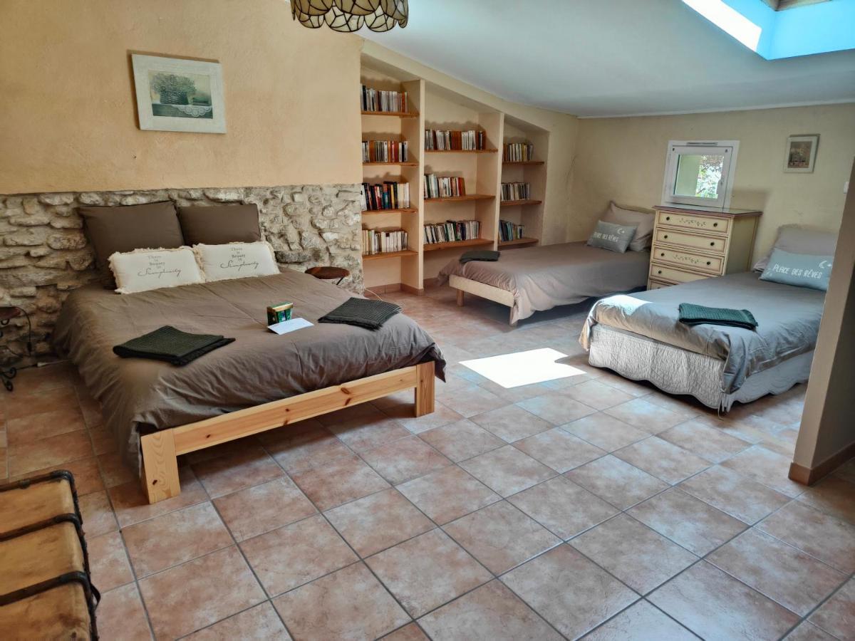 Domaine Bellavigne Gites Et Spa Forcalquier Ngoại thất bức ảnh
