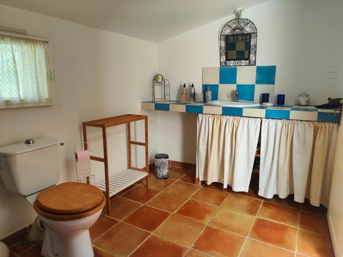 Domaine Bellavigne Gites Et Spa Forcalquier Ngoại thất bức ảnh