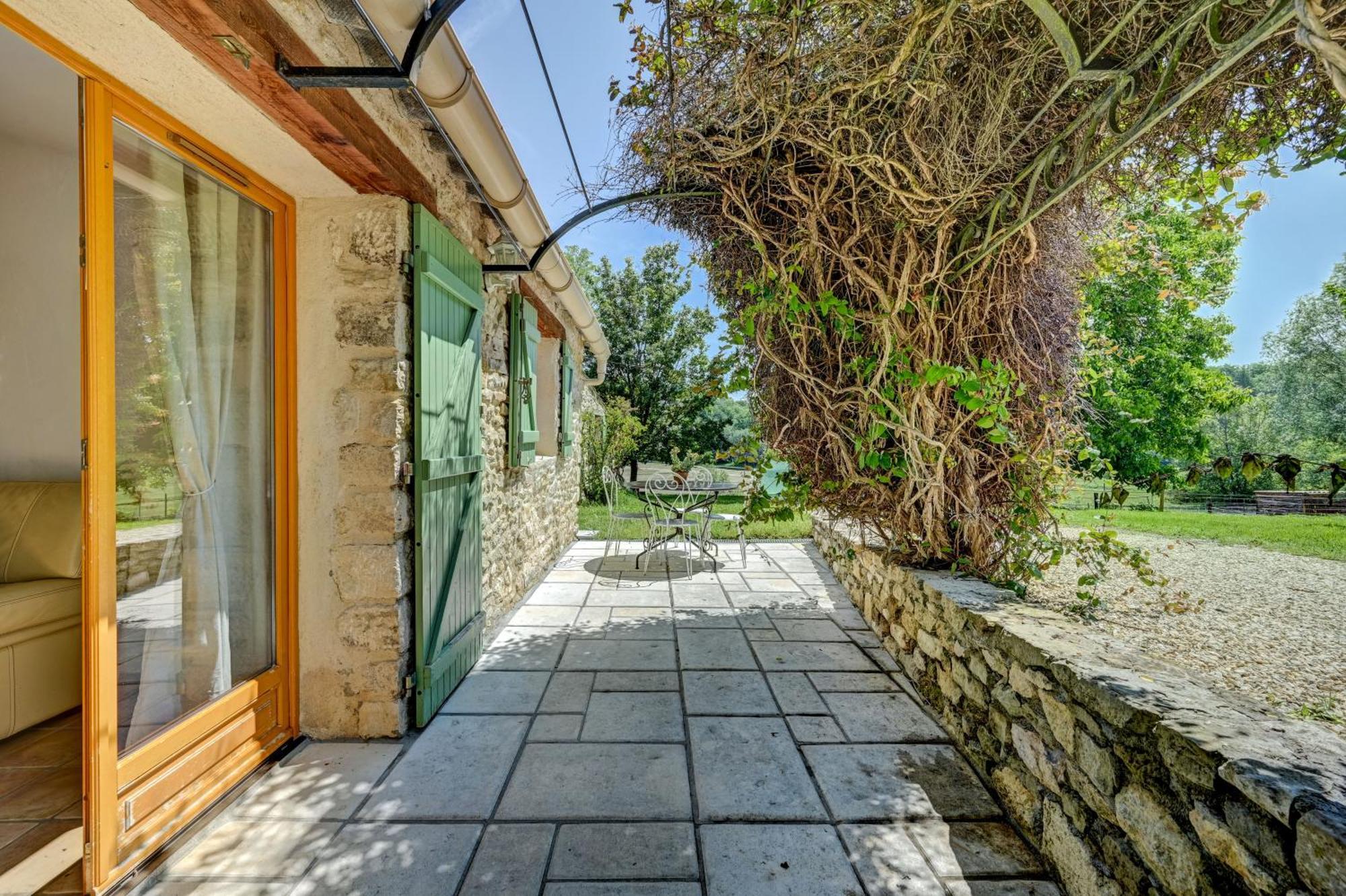 Domaine Bellavigne Gites Et Spa Forcalquier Ngoại thất bức ảnh